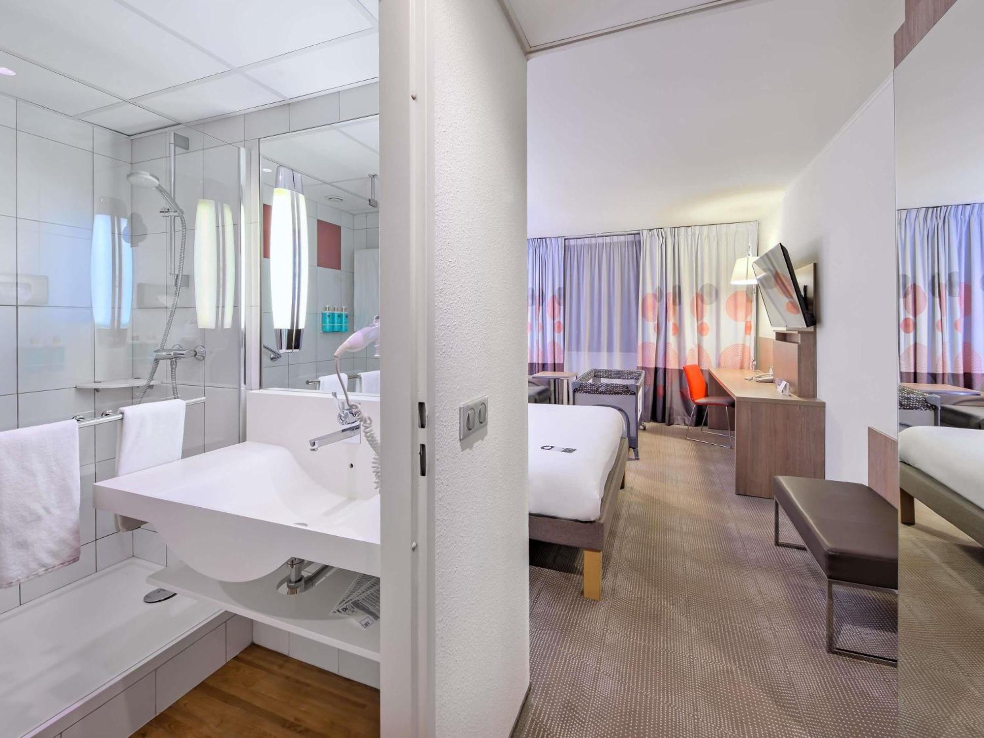 Hotel Novotel Centrum 4*