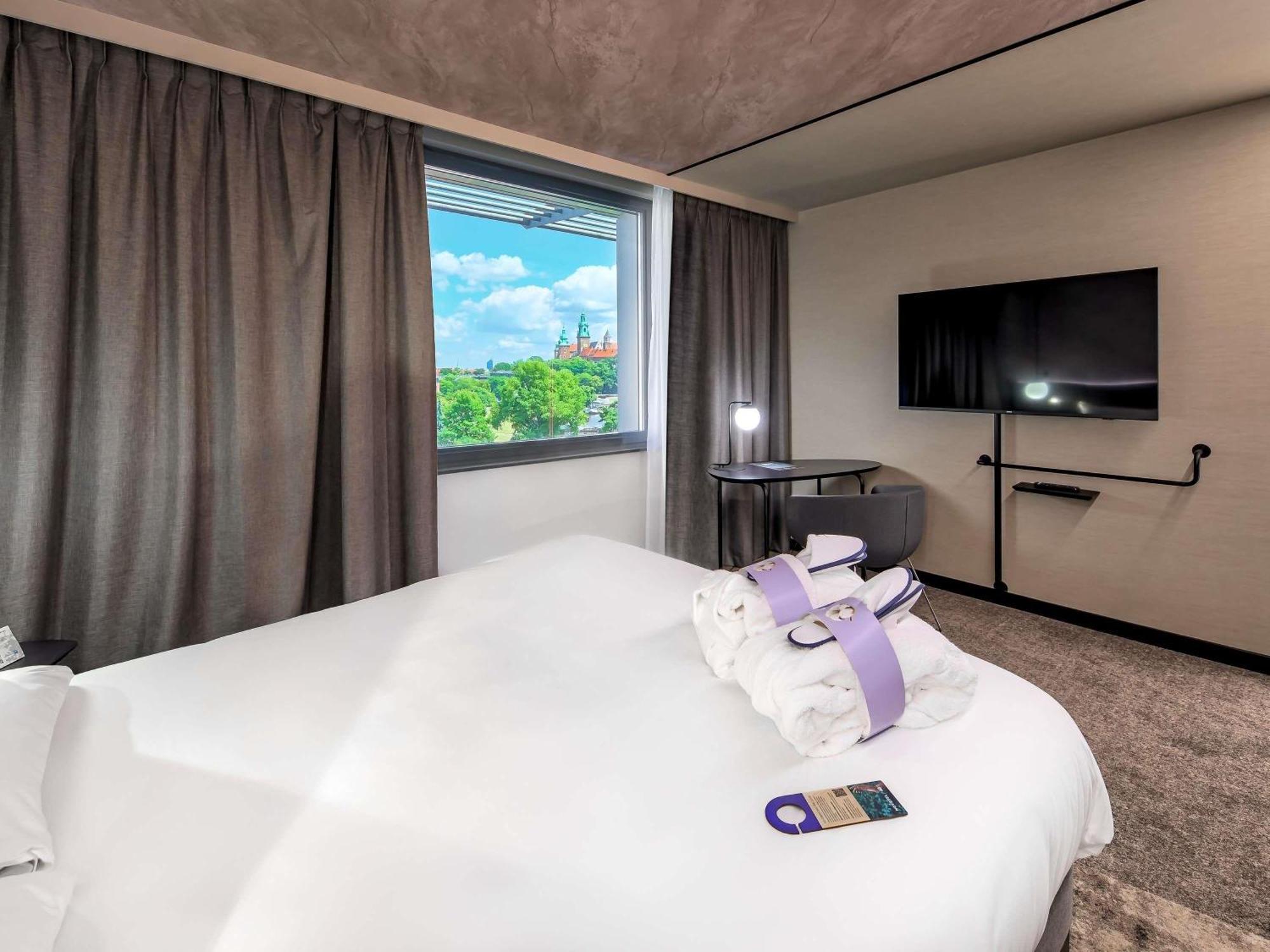 Novotel Centrum Hotel 4*